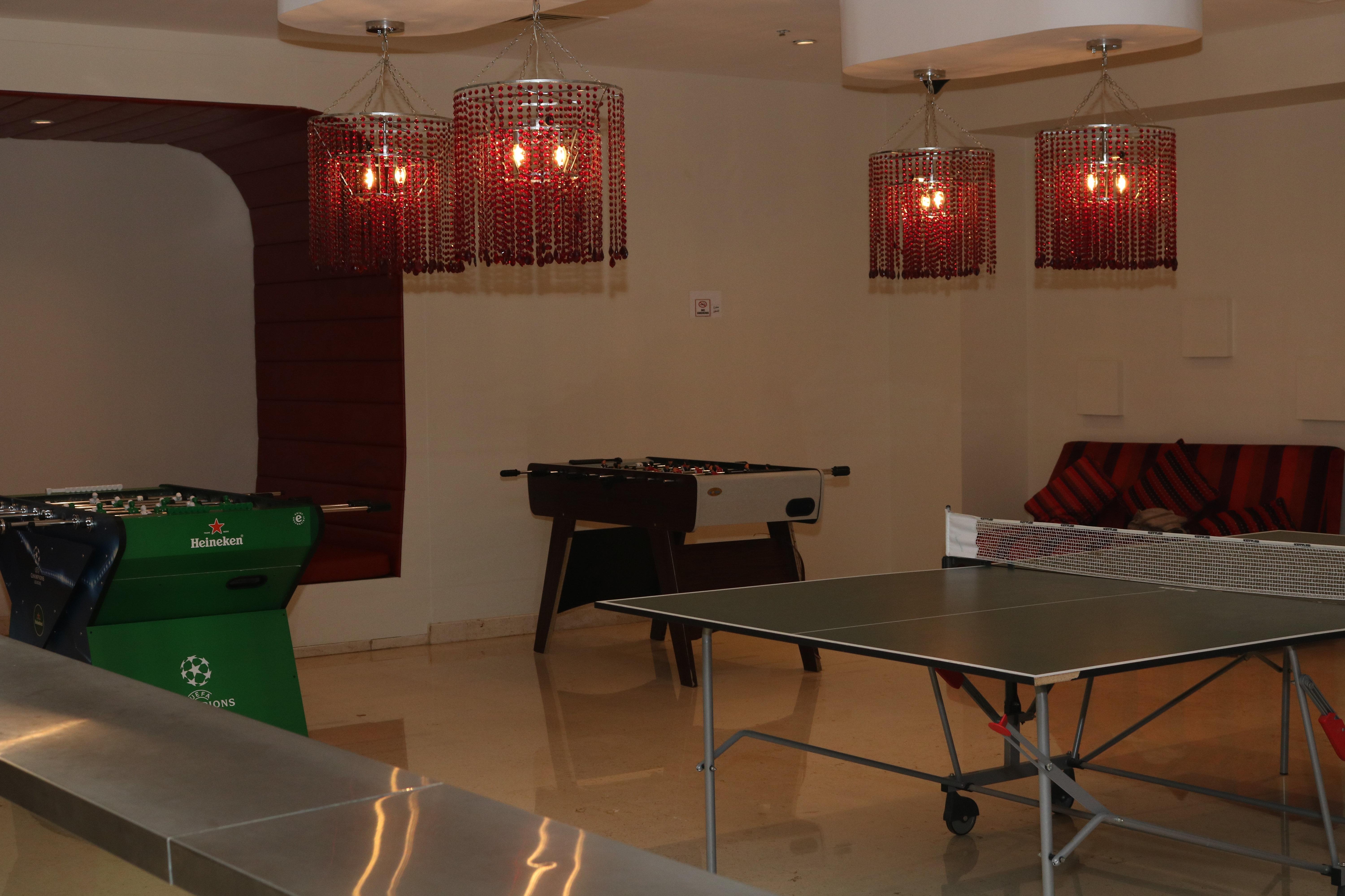 Готель Crowne Plaza Sohar By Ihg Екстер'єр фото