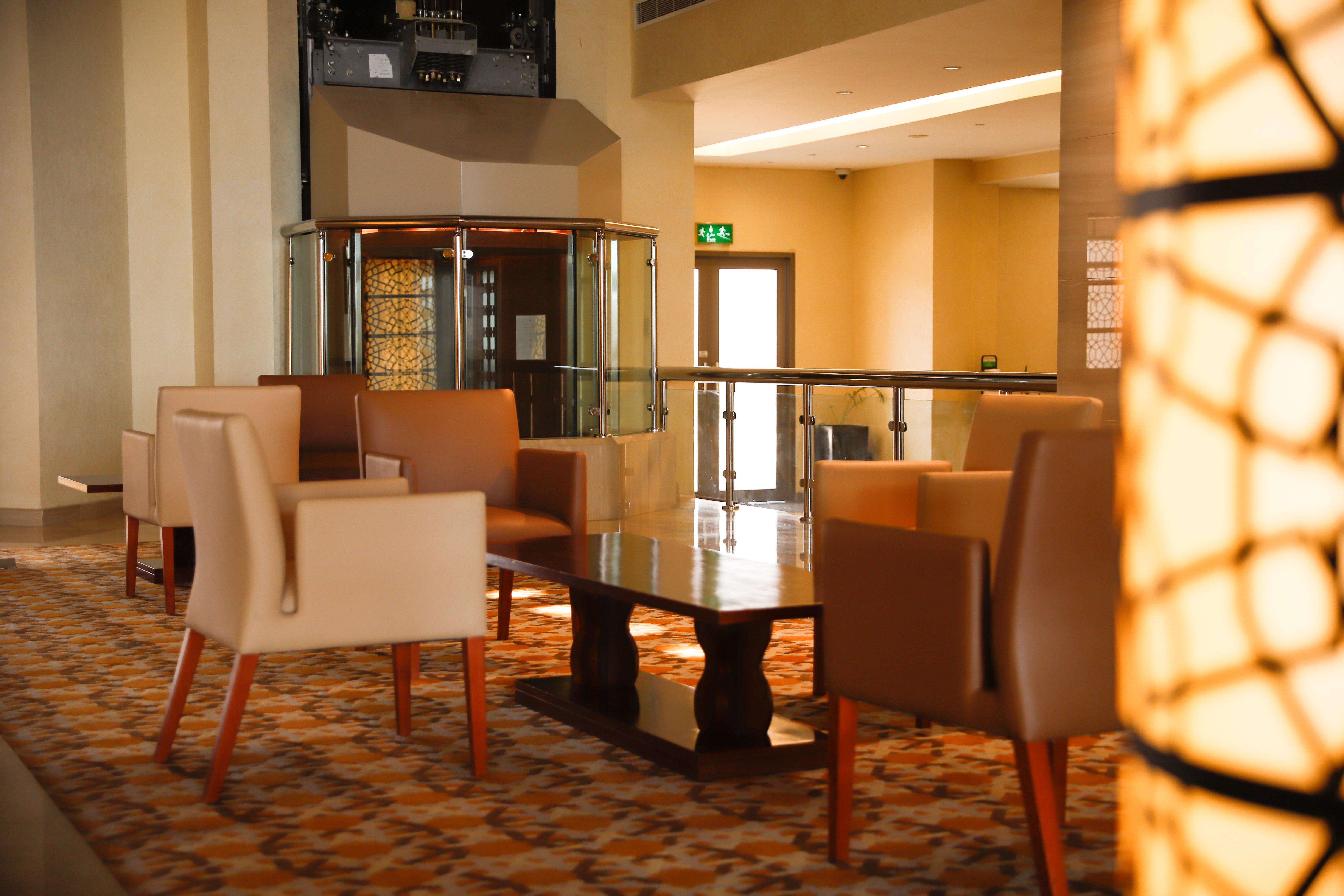 Готель Crowne Plaza Sohar By Ihg Екстер'єр фото